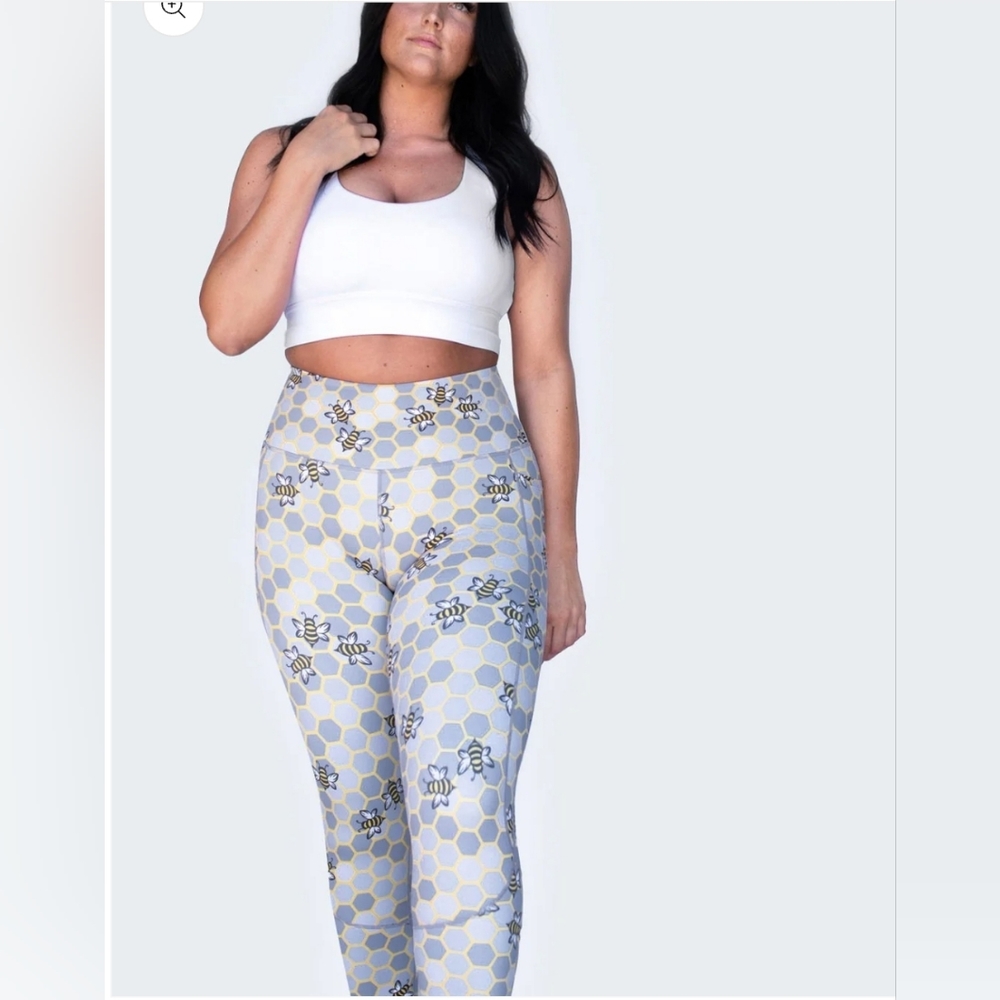 Feed Me Fight Me Bees Knees High-Waisted Leggings, Size L - Picture 2 of 12